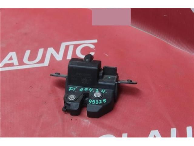 bontott FIAT TIPO Csomagtérajtó Zárszerkezet