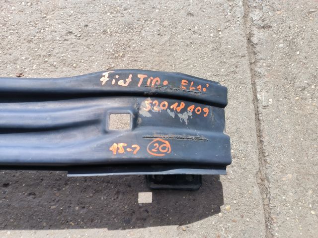 bontott FIAT TIPO Első Lökhárító Merevítő (Fém)