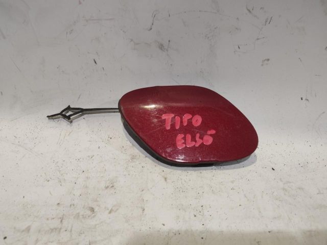 bontott FIAT TIPO Első Vonószem Burkolat