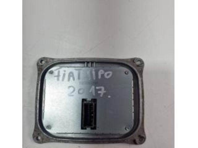 bontott FIAT TIPO Fényszóró Elektronika