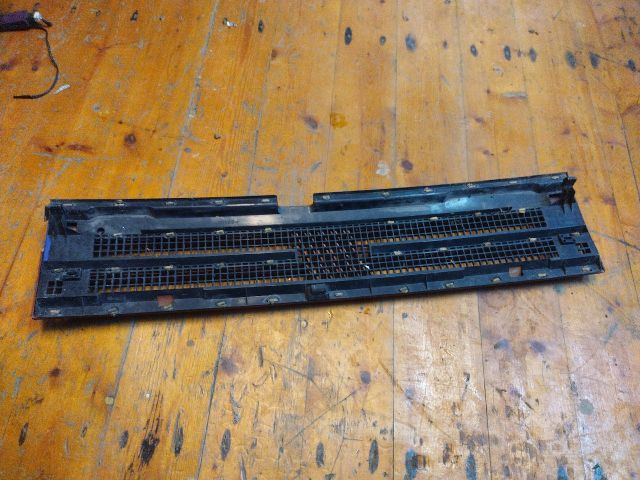 bontott FIAT TIPO Hűtőrács