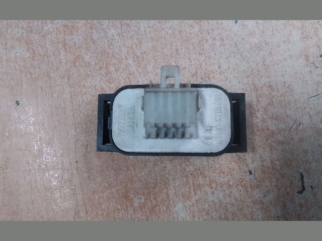 bontott FIAT TIPO Jobb első Ablakemelő Kapcsoló