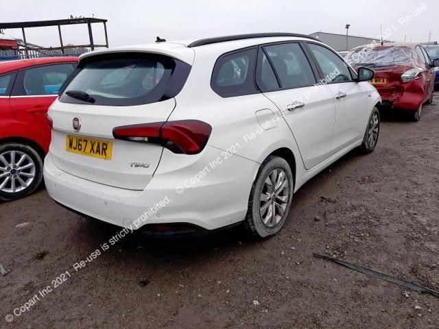 bontott FIAT TIPO Jobb első Ajtó Kárpit