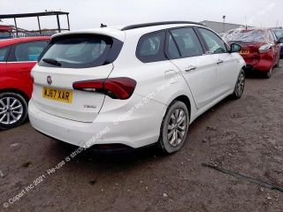 bontott FIAT TIPO Jobb első Ajtó Kárpit