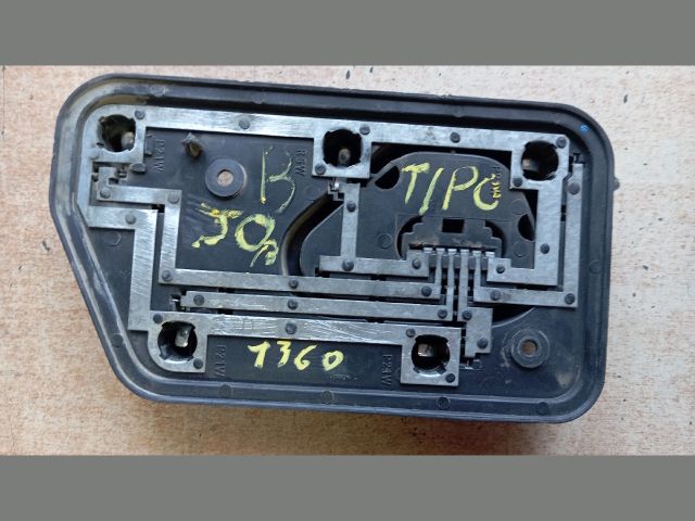 bontott FIAT TIPO Jobb Hátsó Lámpa Foglalat