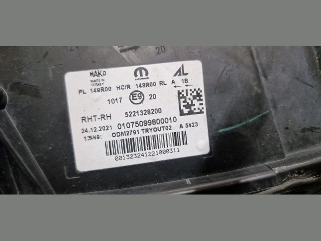 bontott FIAT TIPO Jobb Ledes Fényszóró