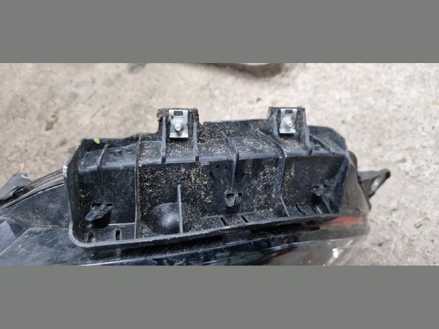 bontott FIAT TIPO Jobb Ledes Fényszóró