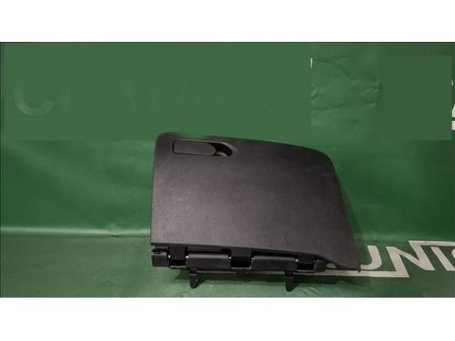 bontott FIAT TIPO Kesztyűtartó