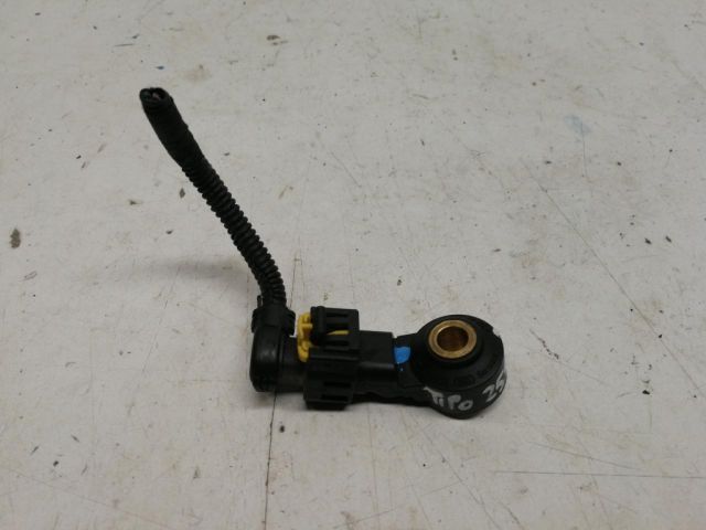 bontott FIAT TIPO Kopogás Jeladó