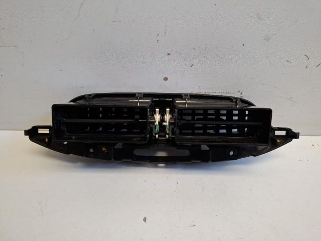 bontott FIAT TIPO Középső Szellőző