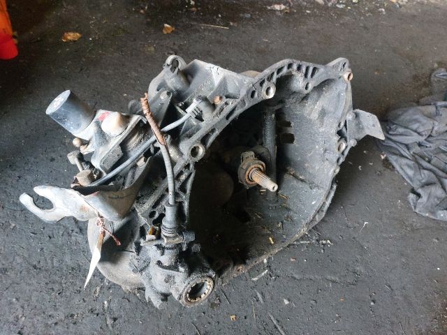 bontott FIAT ULYSSE Váltó (Mechanikus)