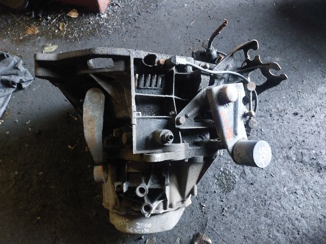 bontott FIAT ULYSSE Váltó (Mechanikus)