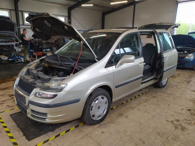 bontott FIAT ULYSSE Jobb első Gólyaláb (Lengécsillapító, Rugó)