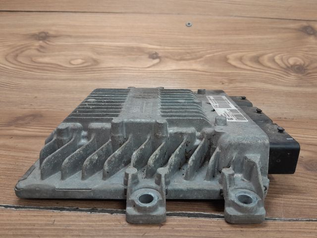 bontott FIAT ULYSSE Motorvezérlő