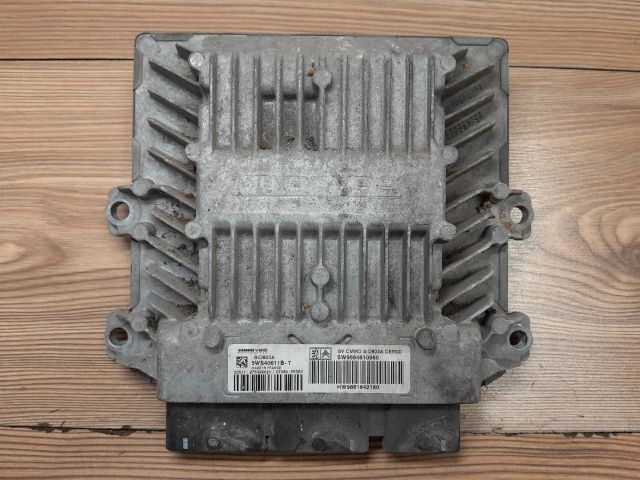 bontott FIAT ULYSSE Motorvezérlő