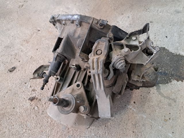 bontott FIAT ULYSSE Váltó (Mechanikus)