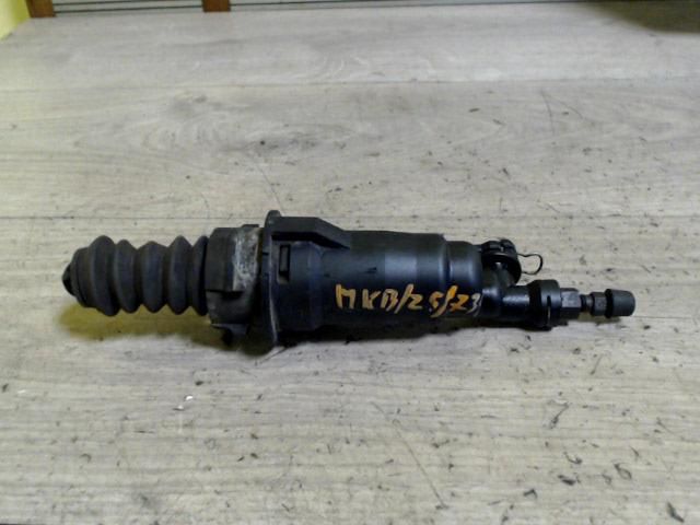 bontott FIAT ULYSSE Kuplung Munkahenger