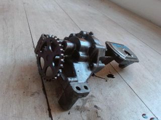 bontott FIAT ULYSSE Olajszivattyú