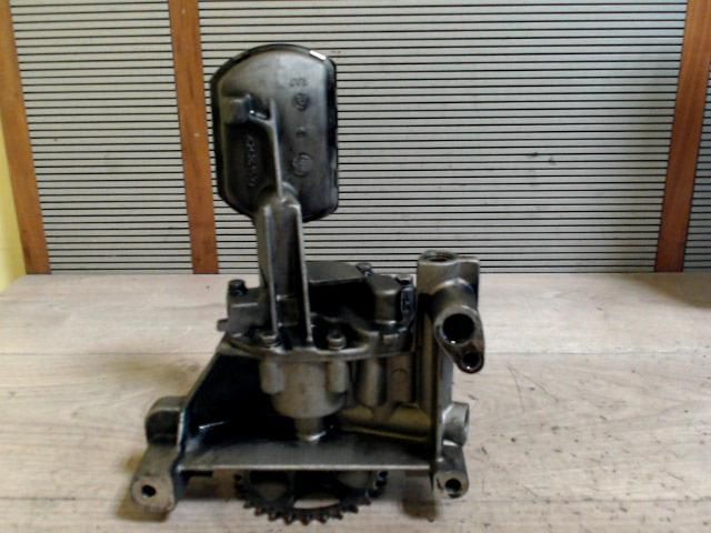 bontott FIAT ULYSSE Olajszivattyú