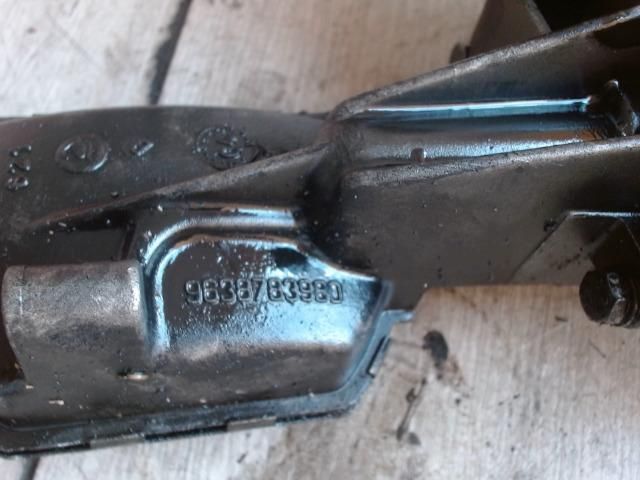 bontott FIAT ULYSSE Olajszivattyú