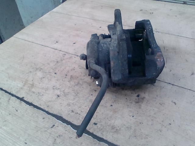 bontott FIAT ULYSSE Bal első Féknyereg Munkahengerrel
