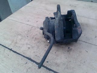 bontott FIAT ULYSSE Bal első Féknyereg Munkahengerrel