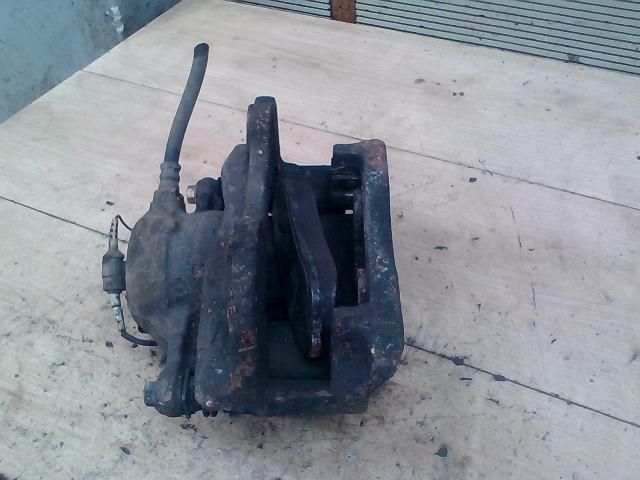 bontott FIAT ULYSSE Jobb első Féknyereg Munkahengerrel