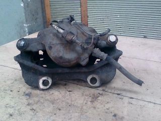 bontott FIAT ULYSSE Jobb első Féknyereg Munkahengerrel