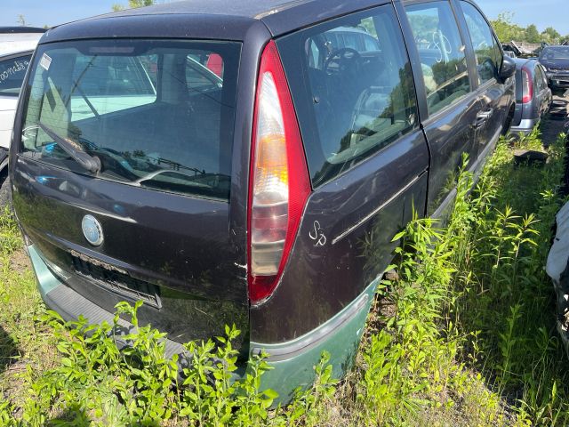 bontott FIAT ULYSSE Üzemanyag Szivattyú