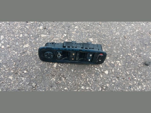 bontott FIAT ULYSSE Bal első Ablakemelő Kapcsoló