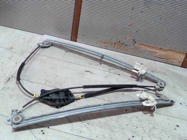 bontott FIAT ULYSSE Bal első Ablakemelő Szerkezet (Elektromos)