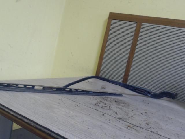 bontott FIAT ULYSSE Bal első Ablaktörlő Kar