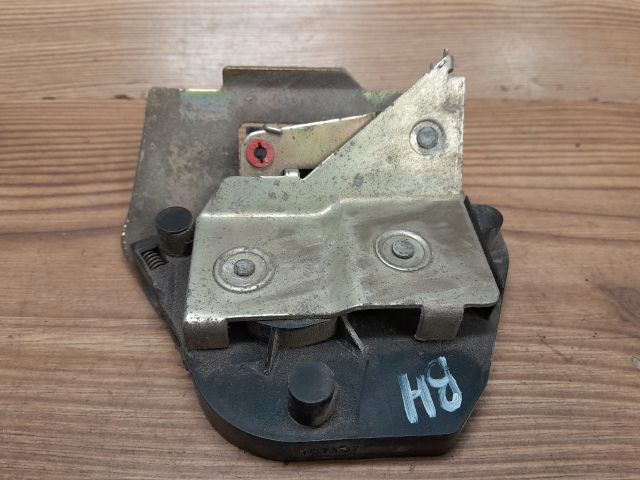 bontott FIAT ULYSSE Bal Tolóajtó Zárszerkezet