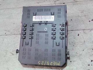 bontott FIAT ULYSSE Biztosítéktábla Utastér