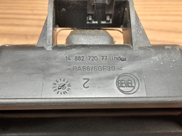 bontott FIAT ULYSSE Csomagtér Nyitó Kar / Gomb