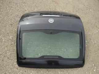 bontott FIAT ULYSSE Csomagtérajtó (Részeivel)