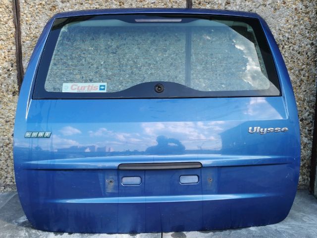 bontott FIAT ULYSSE Csomagtérajtó (Részeivel)