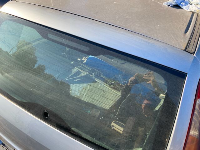 bontott FIAT ULYSSE Csomagtérajtó (Üres lemez)