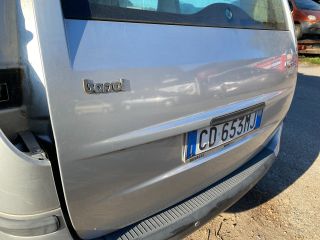bontott FIAT ULYSSE Csomagtérajtó (Üres lemez)