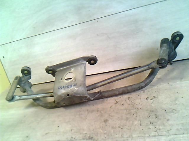 bontott FIAT ULYSSE Első Ablaktörlő Szerkezet