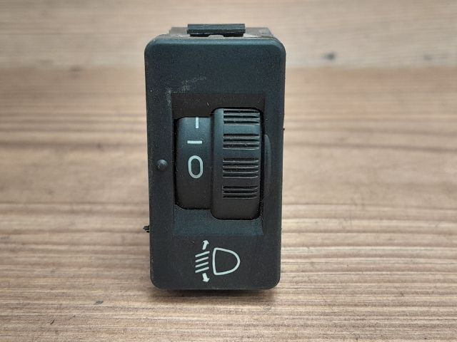 bontott FIAT ULYSSE Fényszórómagasság Állító Kapcsoló