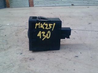 bontott FIAT ULYSSE Fényszórómagasság Állító Kapcsoló