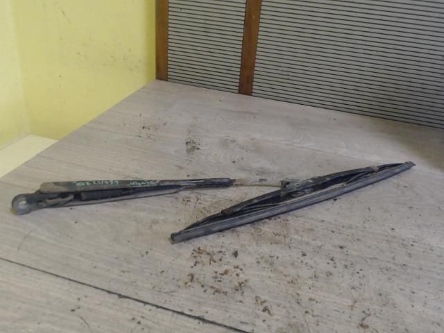 bontott FIAT ULYSSE Hátsó Ablaktörlő Kar