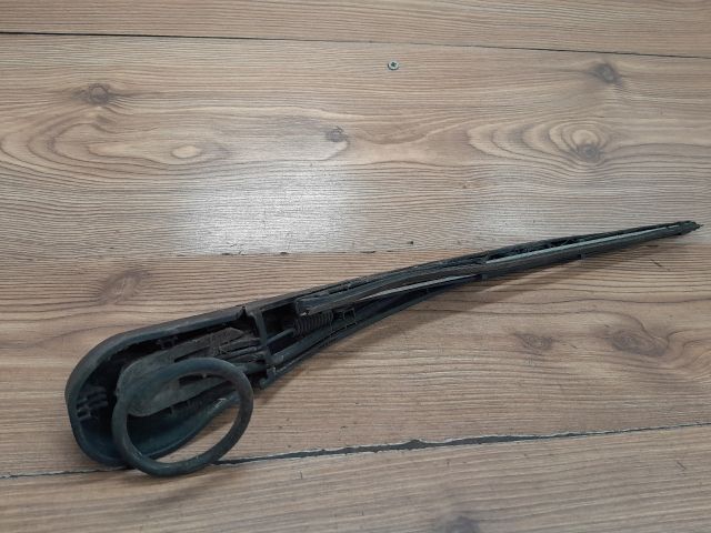 bontott FIAT ULYSSE Hátsó Ablaktörlő Kar