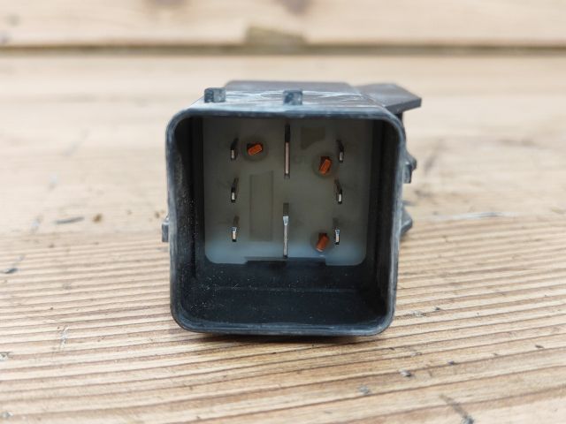 bontott FIAT ULYSSE Izzító Relé