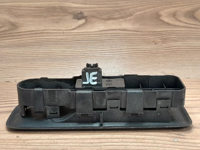 bontott FIAT ULYSSE Jobb első Ablakemelő Kapcsoló