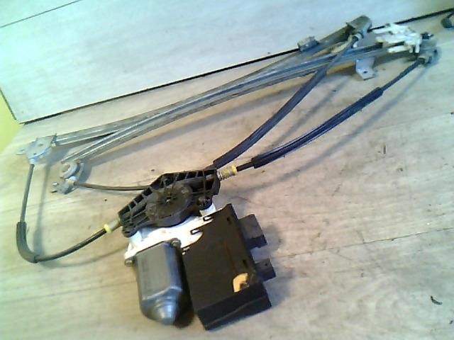 bontott FIAT ULYSSE Jobb első Ablakemelő Szerkezet (Elektromos)