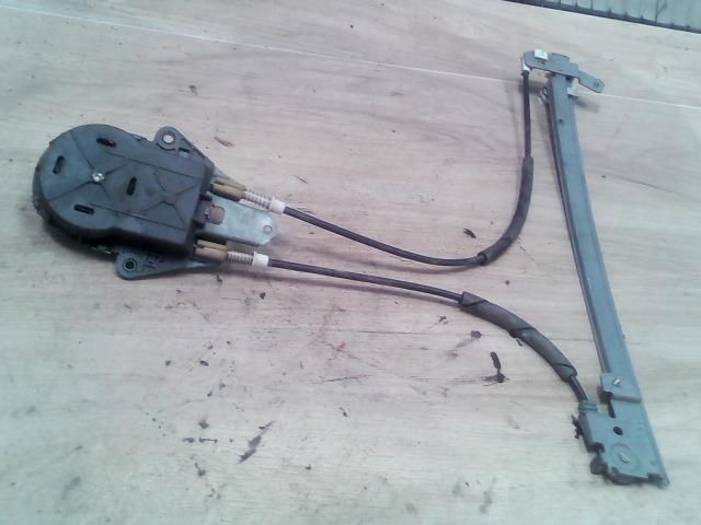 bontott FIAT ULYSSE Jobb első Ablakemelő Szerkezet (Mechanikus)