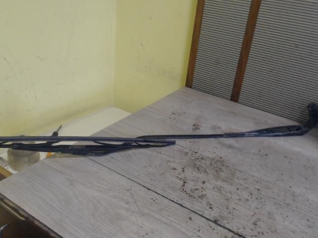 bontott FIAT ULYSSE Jobb első Ablaktörlő Kar