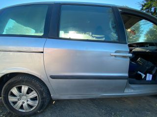 bontott FIAT ULYSSE Jobb hátsó Ajtó (Üres lemez)